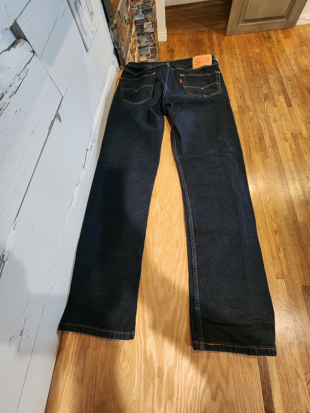 Levi's Men's Dark Indigo Straight Jeans with Contrast Stitching